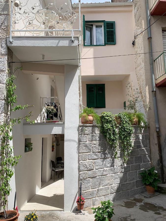 Karmelita'S Place -Studio Šibenik Eksteriør bilde